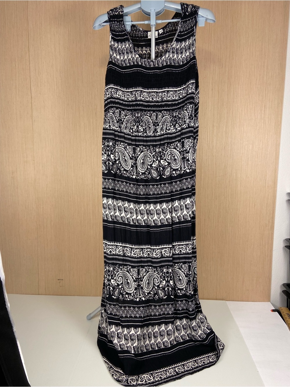 Kim Rogers Woman 1X Paisley Maxi Dress Black White Sleeveless Rayon